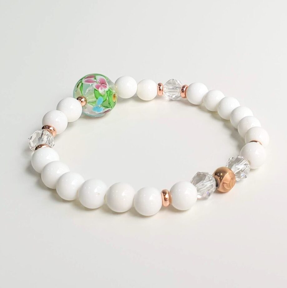 Tonbodama Petite White Agate Crystal Bracelet