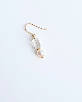 Single Earring Hook Clear Quartz+Pearl