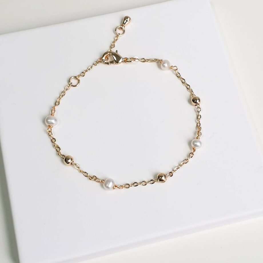 Chain Pearl Bracelet